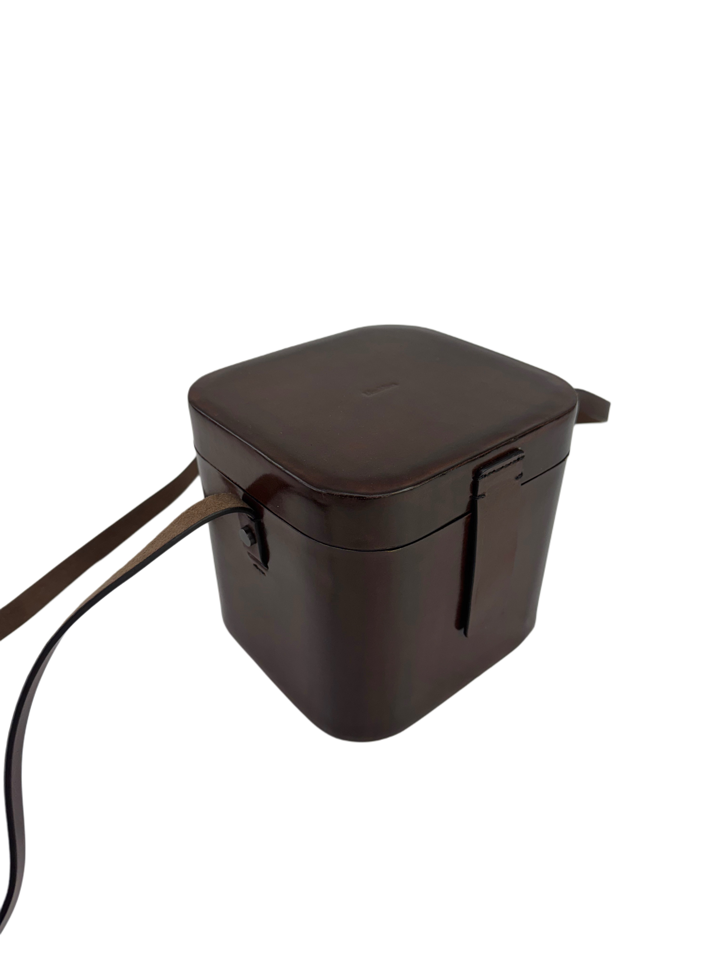 Neuf Autre - Bowtech CP28 - Main droite - 70lbs - 24,5-30 - Noir Neuf Autre - Bowtech CP28 - Main droite - 70lbs - 24,5-30 - Noir